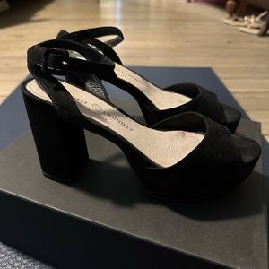 Chinese Laundry Theresa Platform Sandal